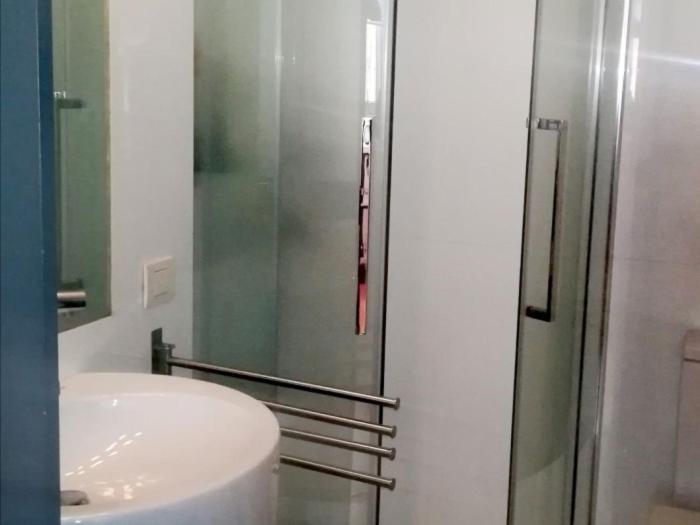 Precioso Duplex Reina Mercedes 5 Minutos Hospital Sevilla