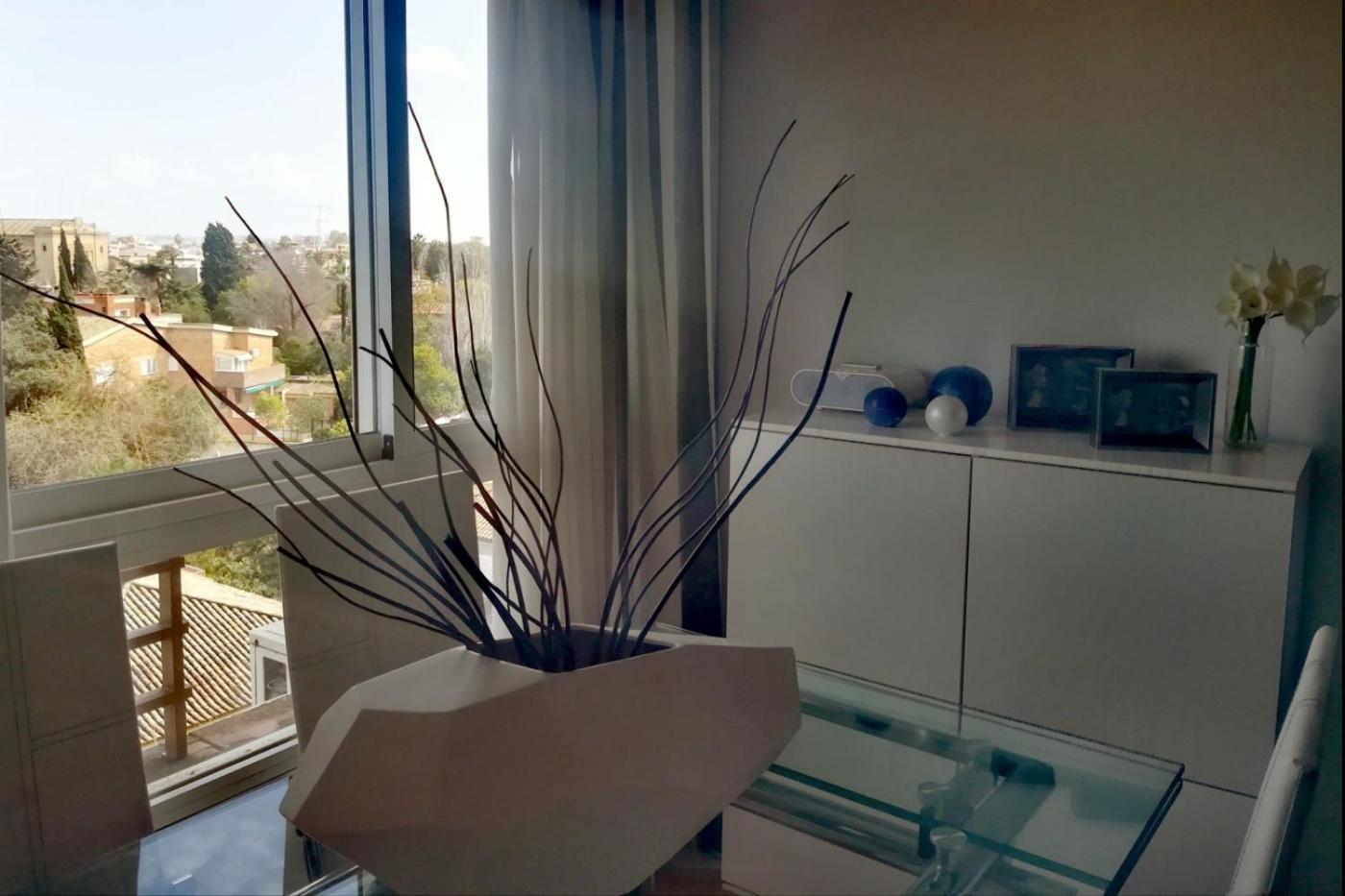 Apartment Precioso Duplex Reina Mercedes 5 Minutos Hospital *